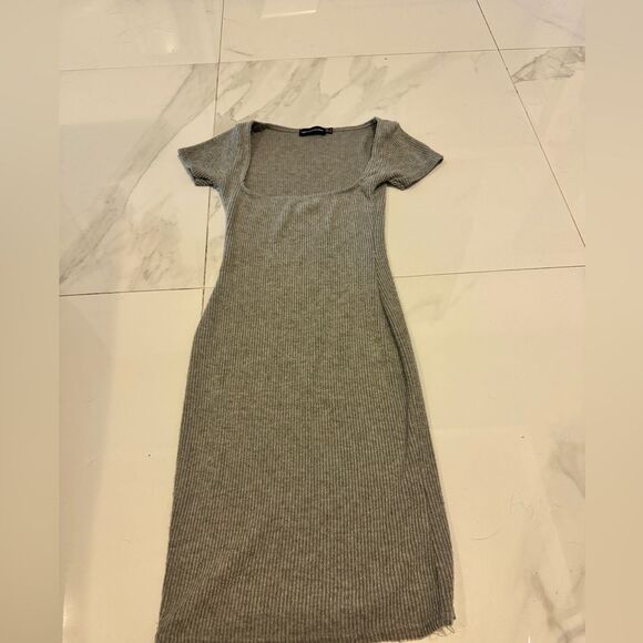 [Pretty little thing] gray Ribbed Knit Dress #9 - Picture 2 of 5